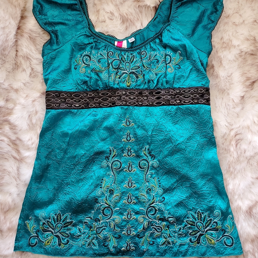 Green Satin Top EUC